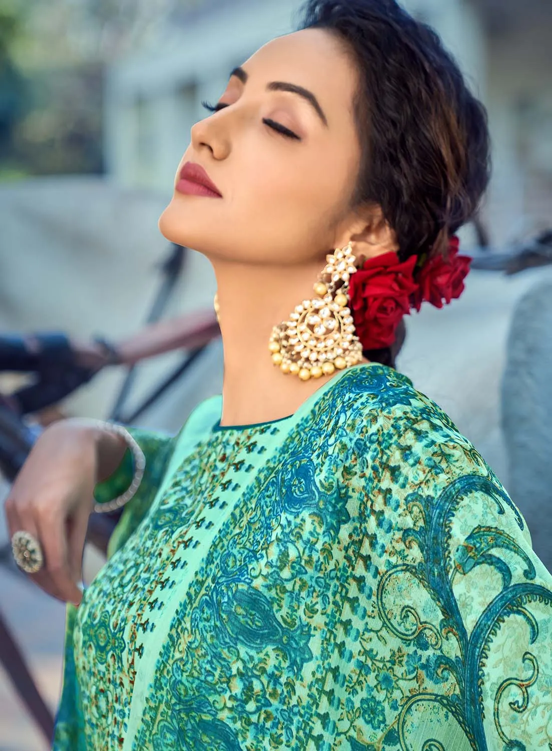 Daily Wear Unstitched Cotton Women Green Suit Material