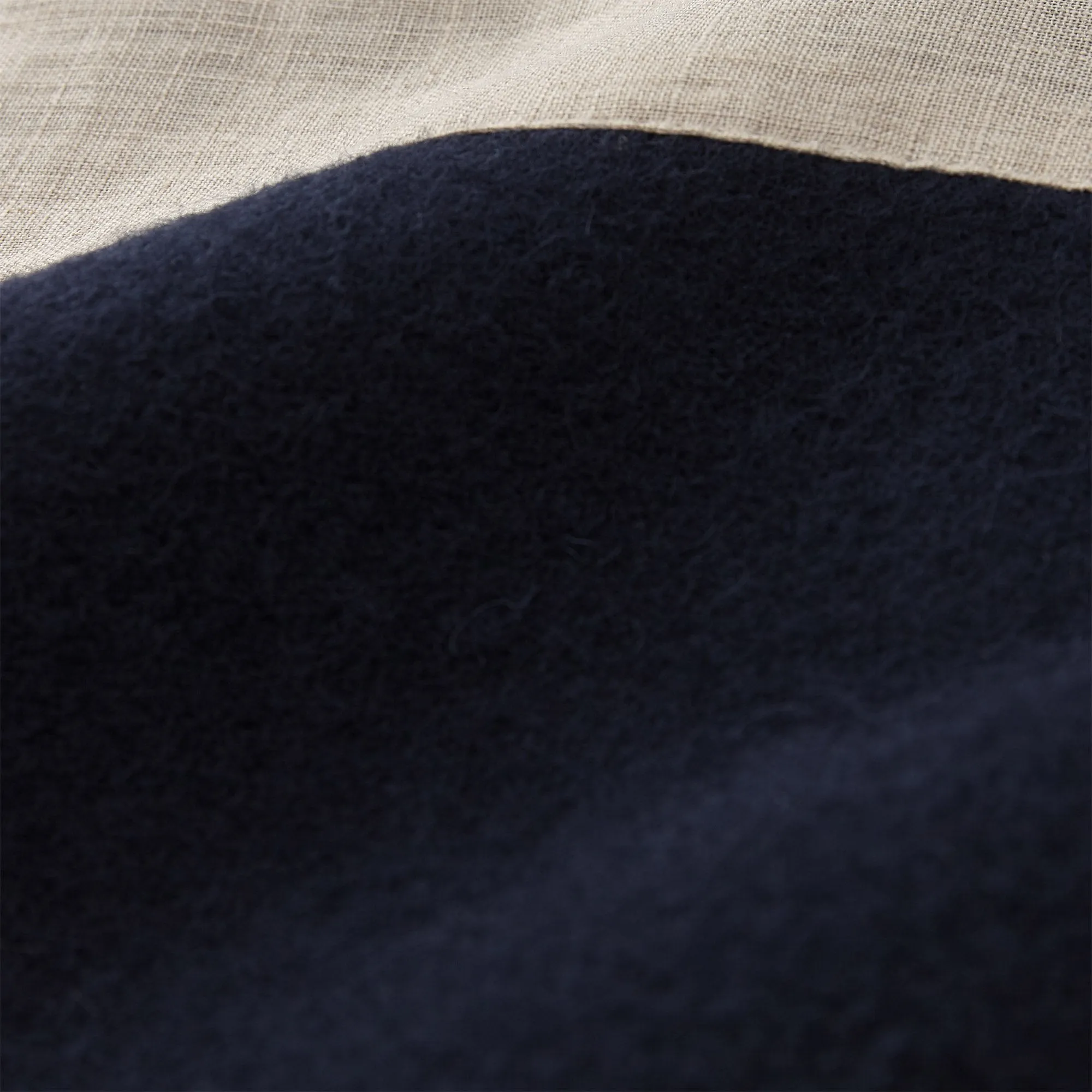 Fyn Wool Blanket [Dark blue & Natural]