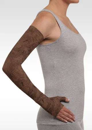 Juzo Soft Arm Sleeve w/Silicone Band (BUTTERFLY HENNA-CHESTNUT)