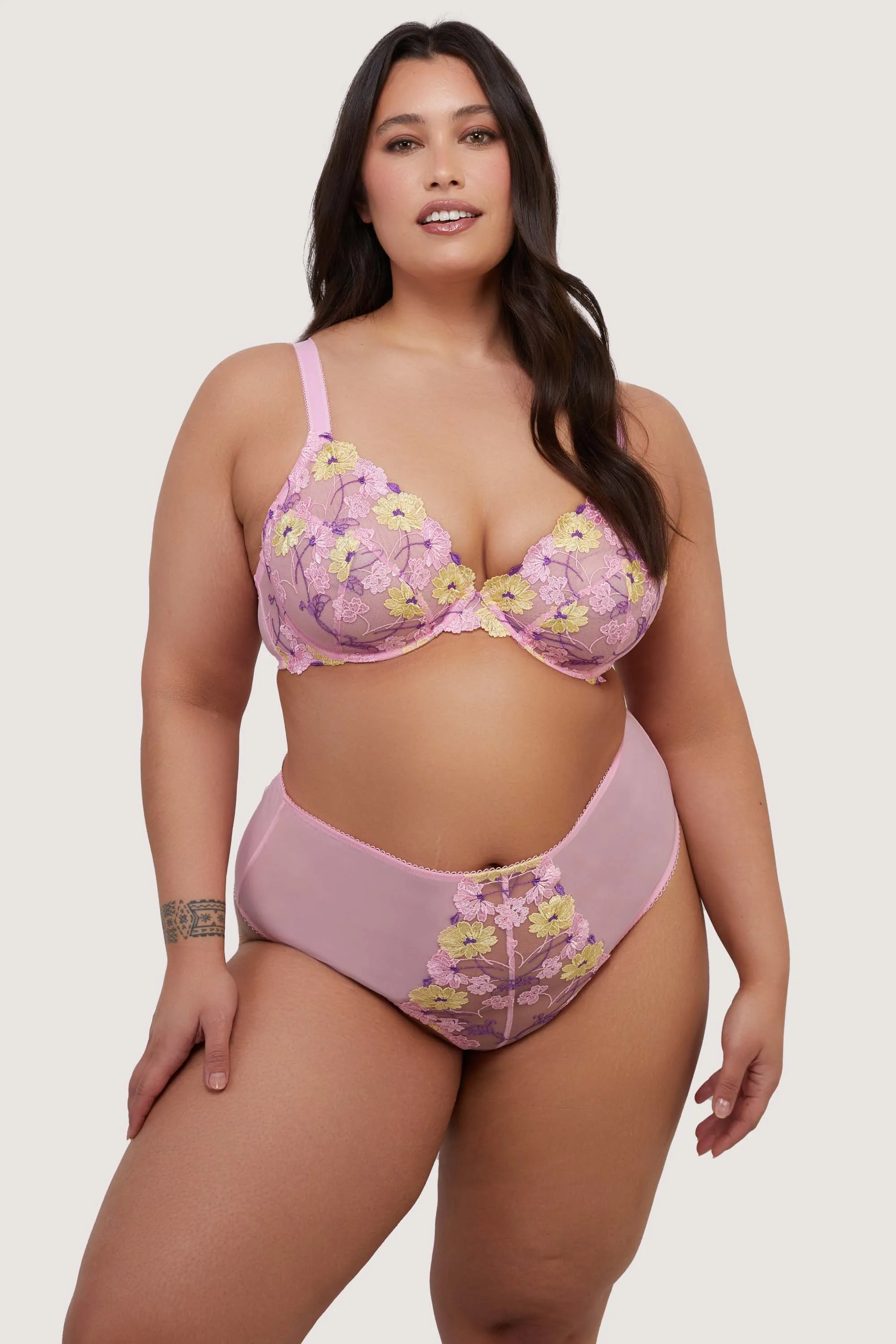Luna Pastel Pink Embroidery High Waisted Thong