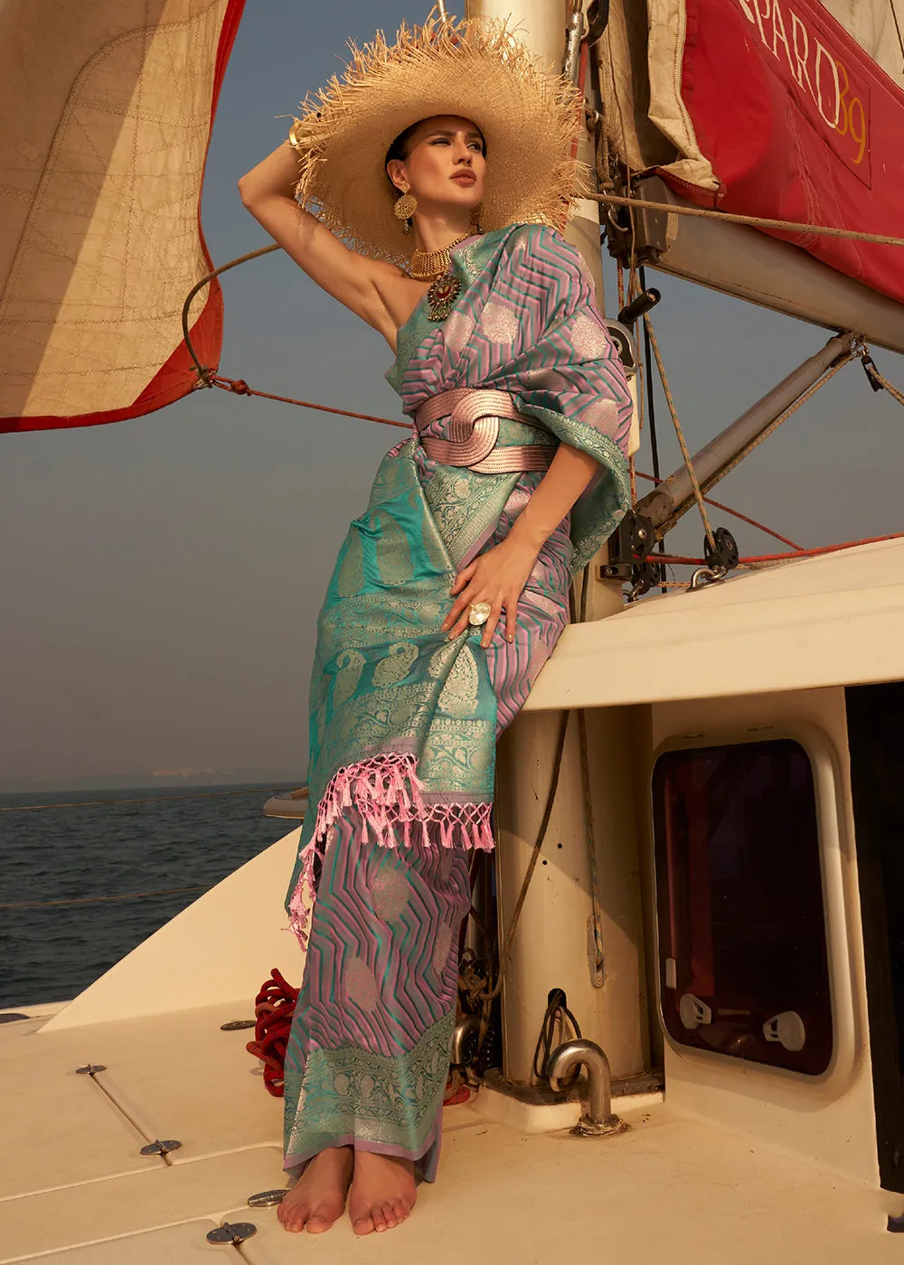 Splendid Pink-Blue Pure Satin Silk Two Tone Weaving Saree