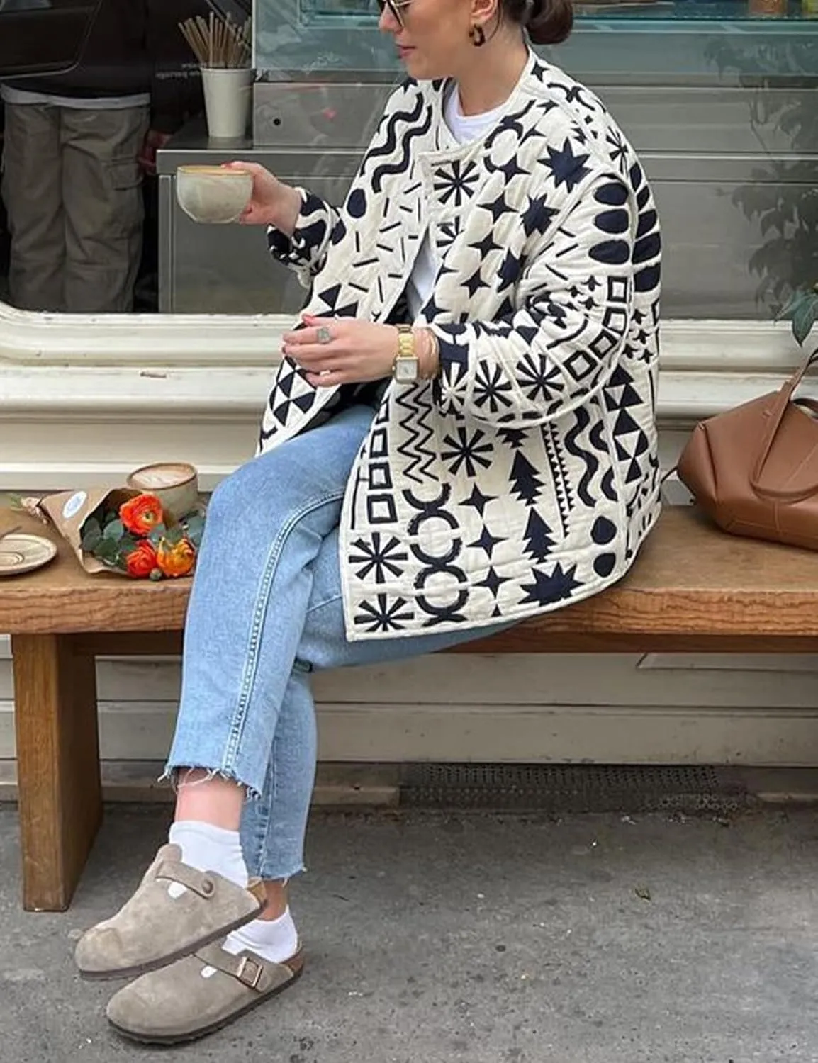 Wyeysyt Women's Quilted Puffer Jacket Lightweight Floral Print Padded Cardigan Button Down Puffy Coat Outwear